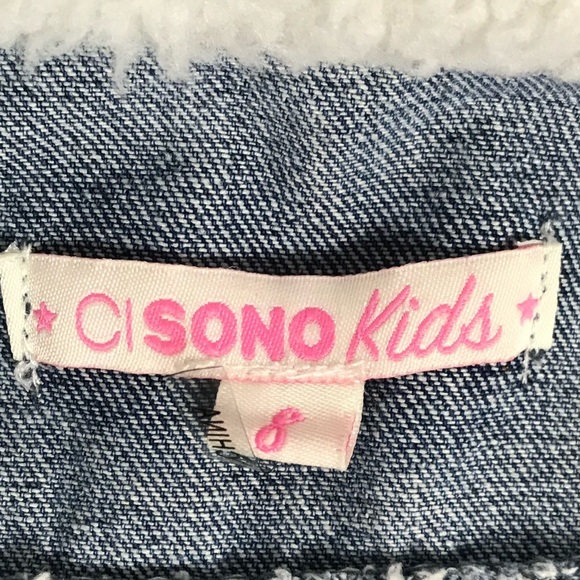 NWT CI SONO * Kids* Medium Wash Distressed Denim & Faux Fur Jacket - Picture 5 of 11